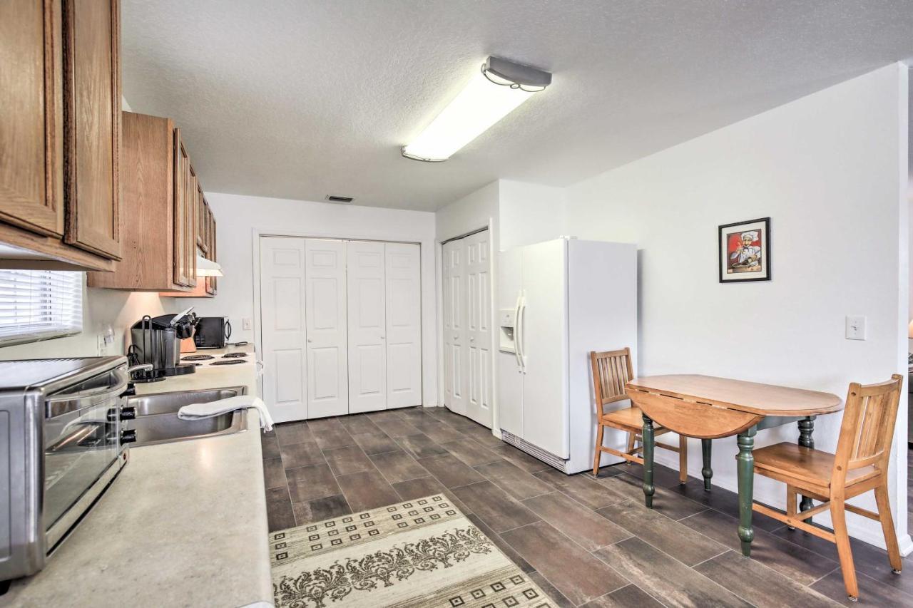 Home With Bbq About 1 Mi To Indian Rocks Beach And Golf Largo Exterior foto